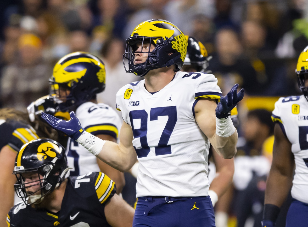 Best NFL Team Fits For Top 2022 NFL Draft Prospects Kyle Hamilton To 