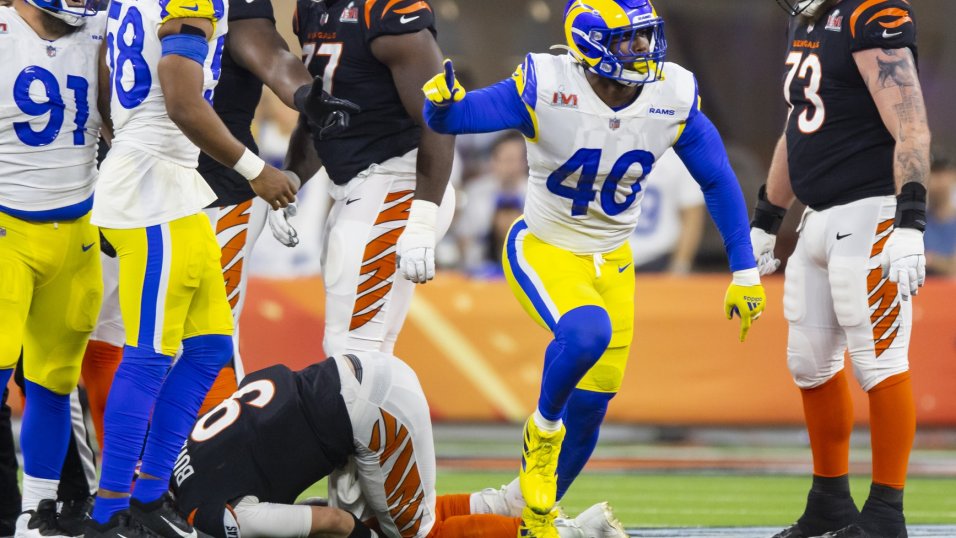 Linebacker (40) Von Miller of the Los Angeles Rams against the Arizona  Cardinals in an NFL