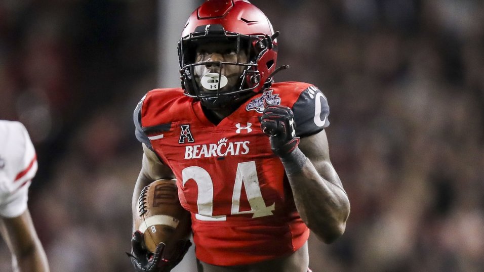 Cleveland Browns select RB Jerome Ford from Cincinnati in 2022 NFL Draft