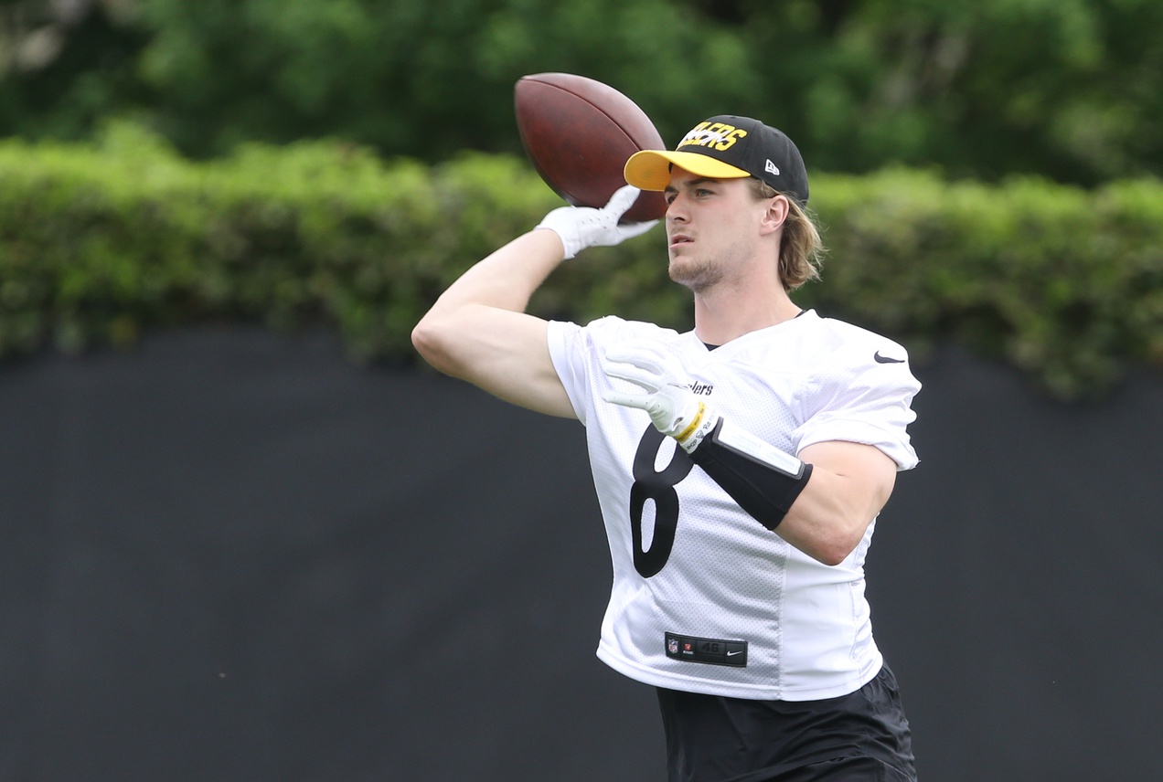 nfl-examining-kenny-picketts-fit-within-the-pittsburgh-steelers-offense