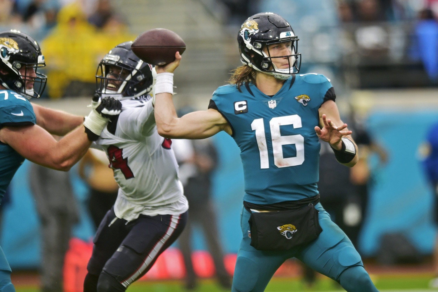 nfl-betting-2022-5-mispriced-player-props-in-week-1
