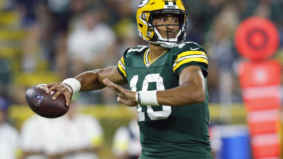 Jordan Love finishes solid preseason, throws TD pass as Packers