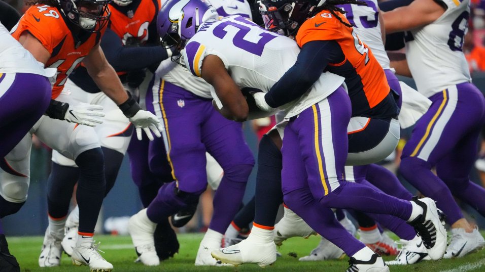 PHOTOS: The Denver Broncos defeat the Minnesota Vikings in preseason opener  – The Denver Post