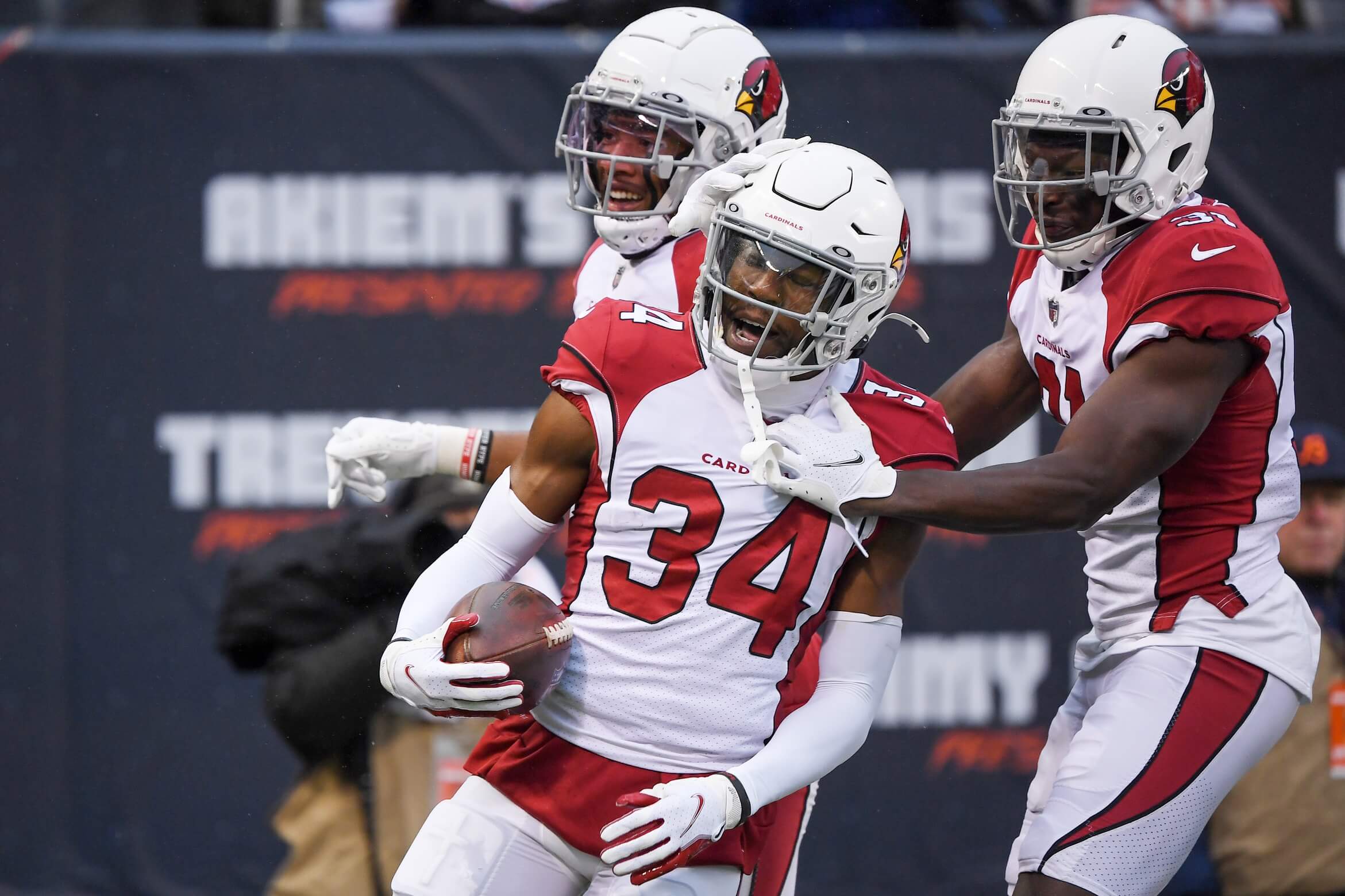 nfl-september-2-nfl-notes-arizona-cardinals-jalen-thompson-signs-extension-houston-texans-sign-oj-howard-and-more
