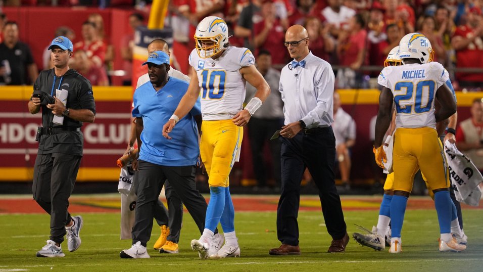 Chargers' Justin Herbert sits out practice Friday, questionable vs