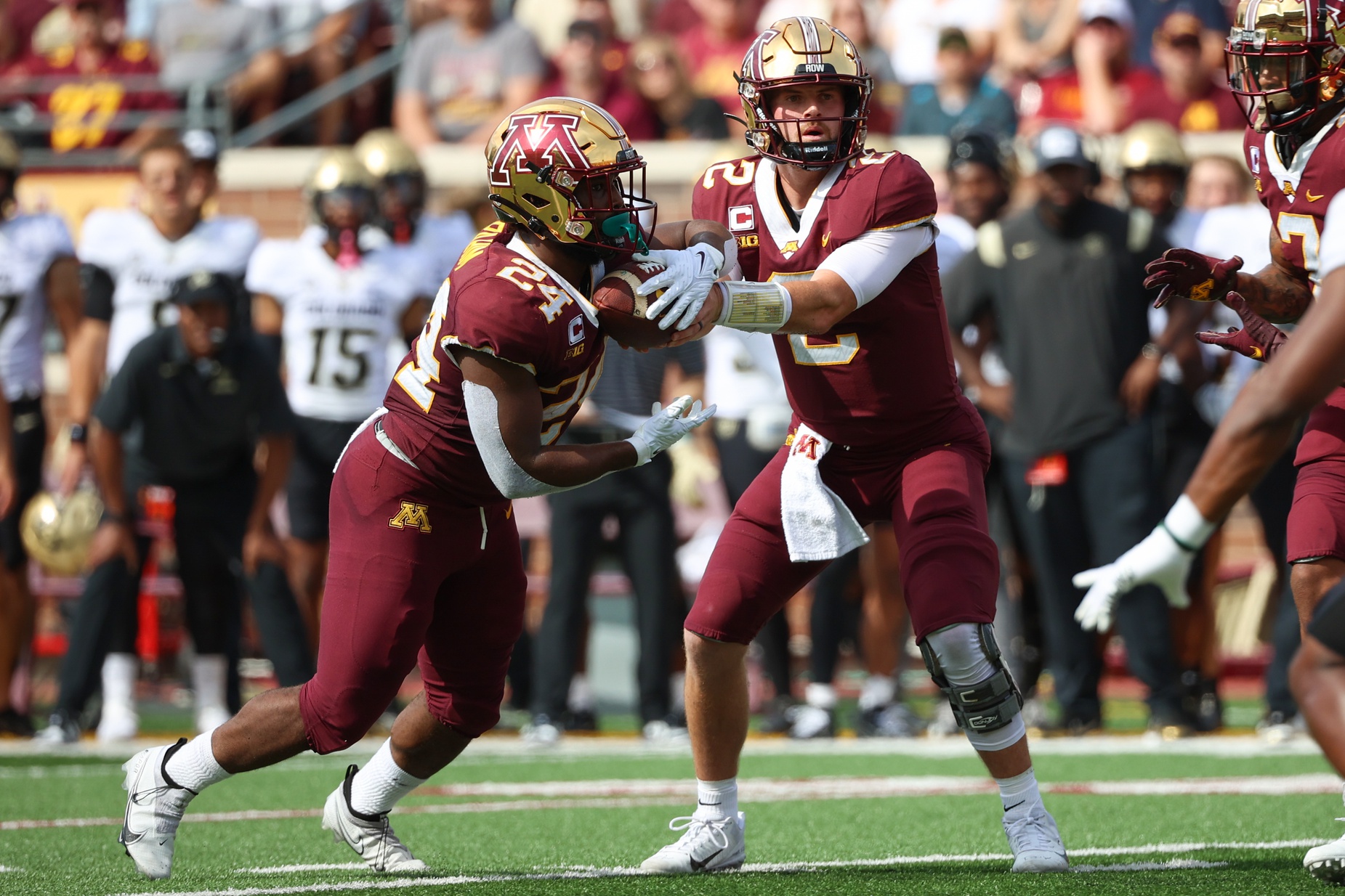 college-football-highest-graded-power-five-group-of-5-every-position-week-3-2022