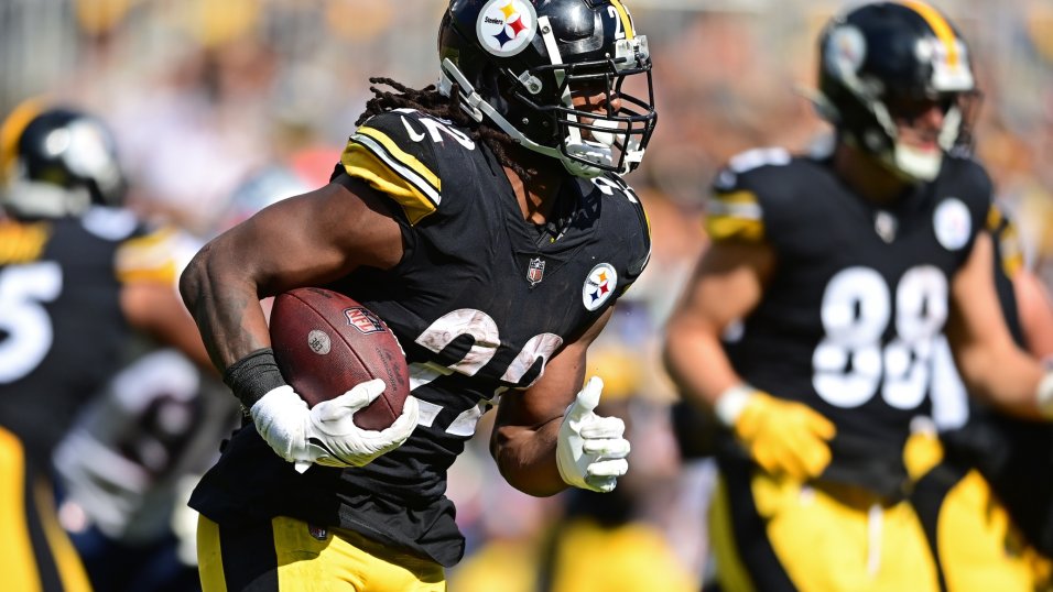 Week 3 DraftKings Thursday Night Football Showdown: Cleveland Browns vs.  Pittsburgh Steelers, Fantasy Football News, Rankings and Projections