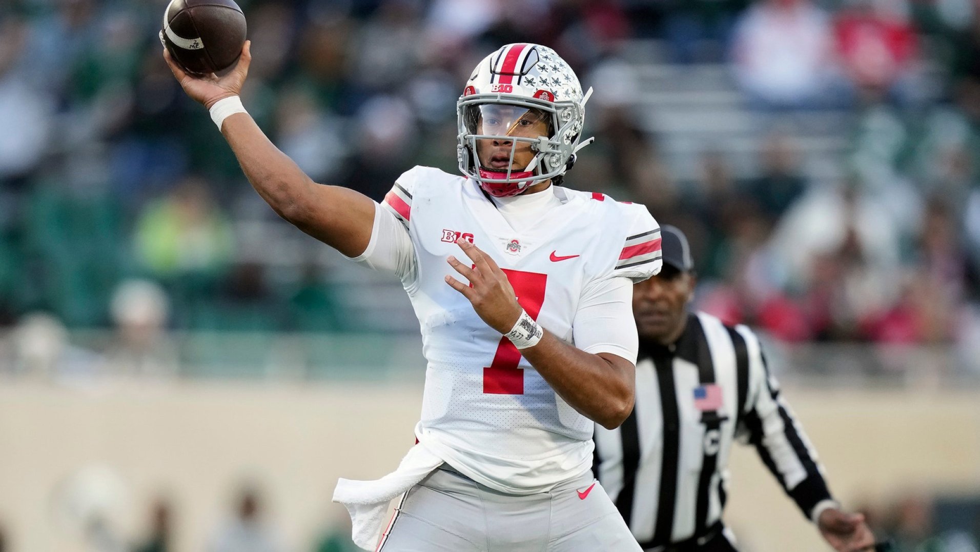 Ranking the top 10 quarterbacks in college football College Football