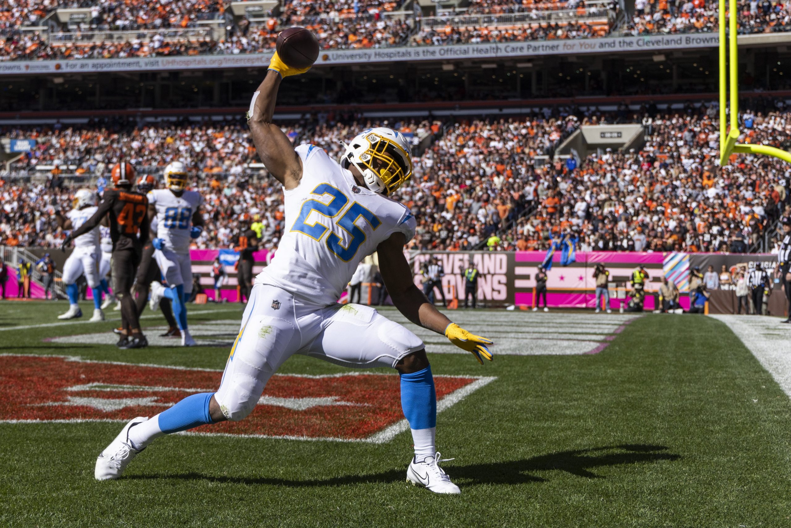 NFL Week 5 Game Recap: Los Angeles Chargers 30, Cleveland Browns 28 | NFL News, Rankings and Statistics | PFF