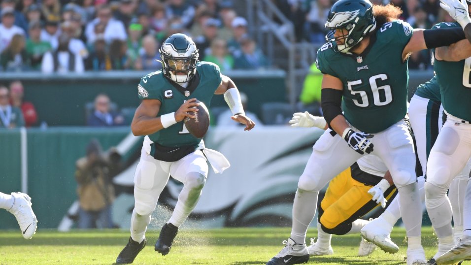Thursday Night Football odds, spread, line: Eagles vs. Texans predictions,  NFL picks from expert who is 37-21 