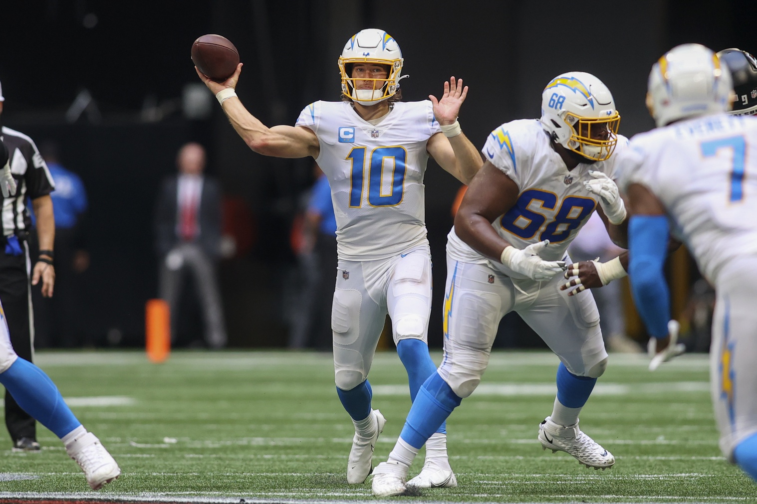 Los Angeles Chargers vs. Atlanta Falcons picks, predictions NFL Week 9