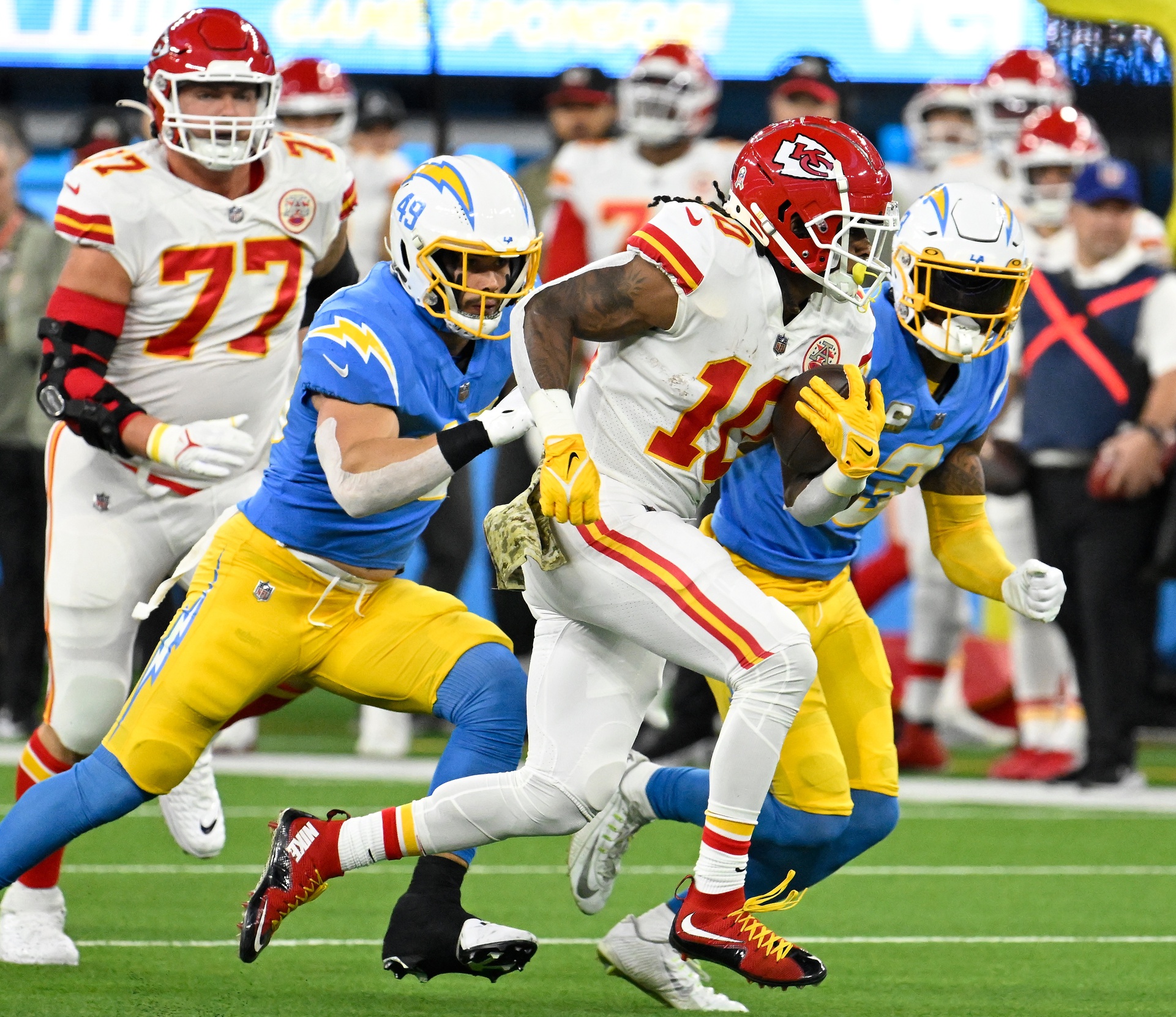 fantasy-football-nfl-week-12-waiver-wire-targets-2022
