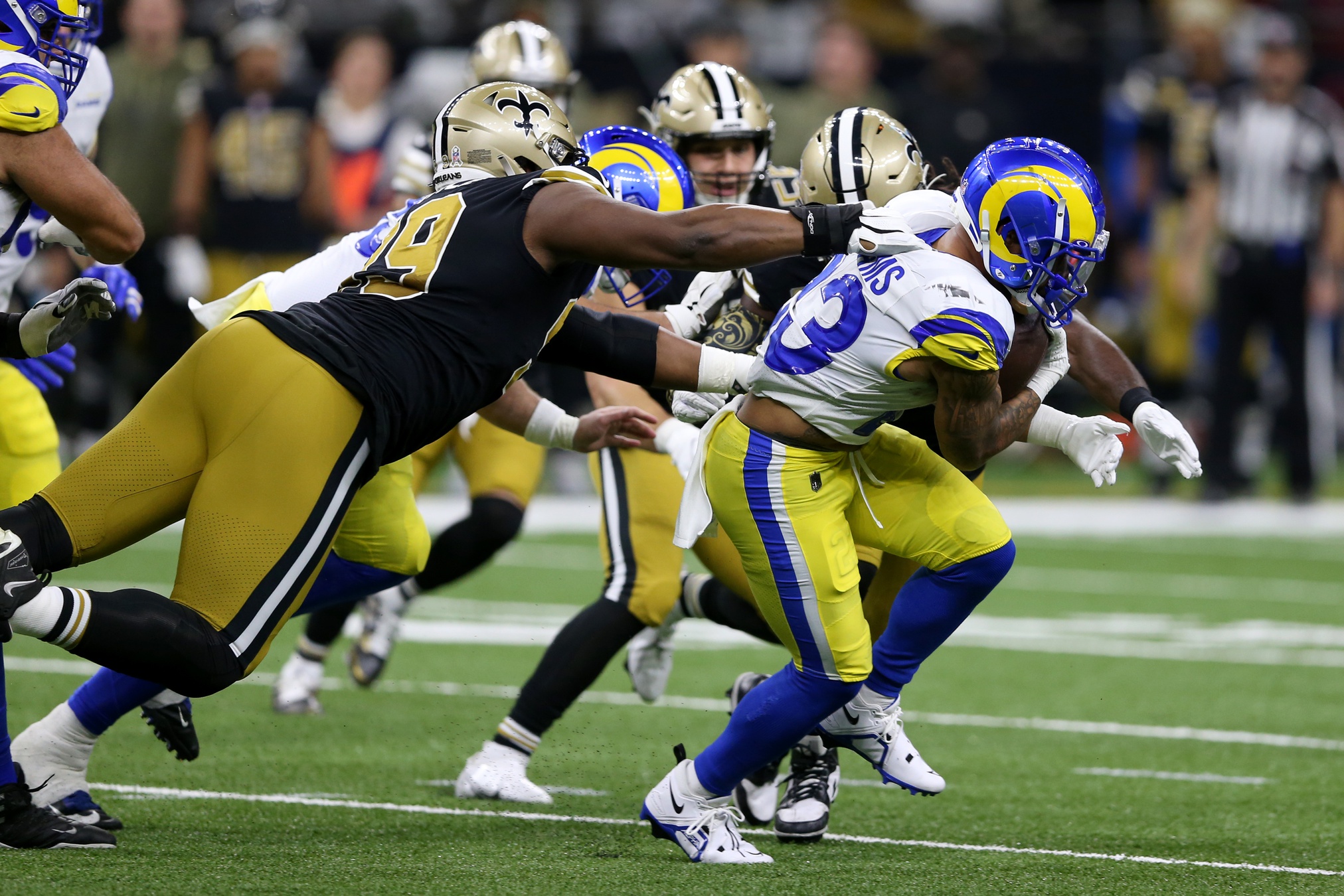 fantasy-football-waiver-wire-week-13-5-to-add-drop-buy-low-sell-high