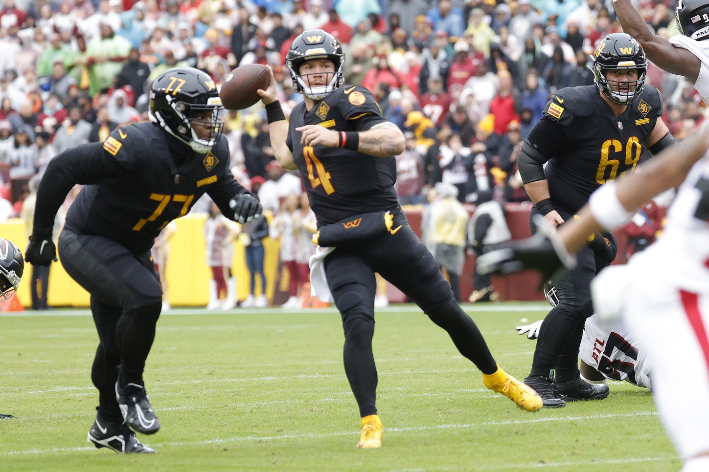 nfl-week-12-game-recap-washington-commanders-19-atlanta-falcons-13