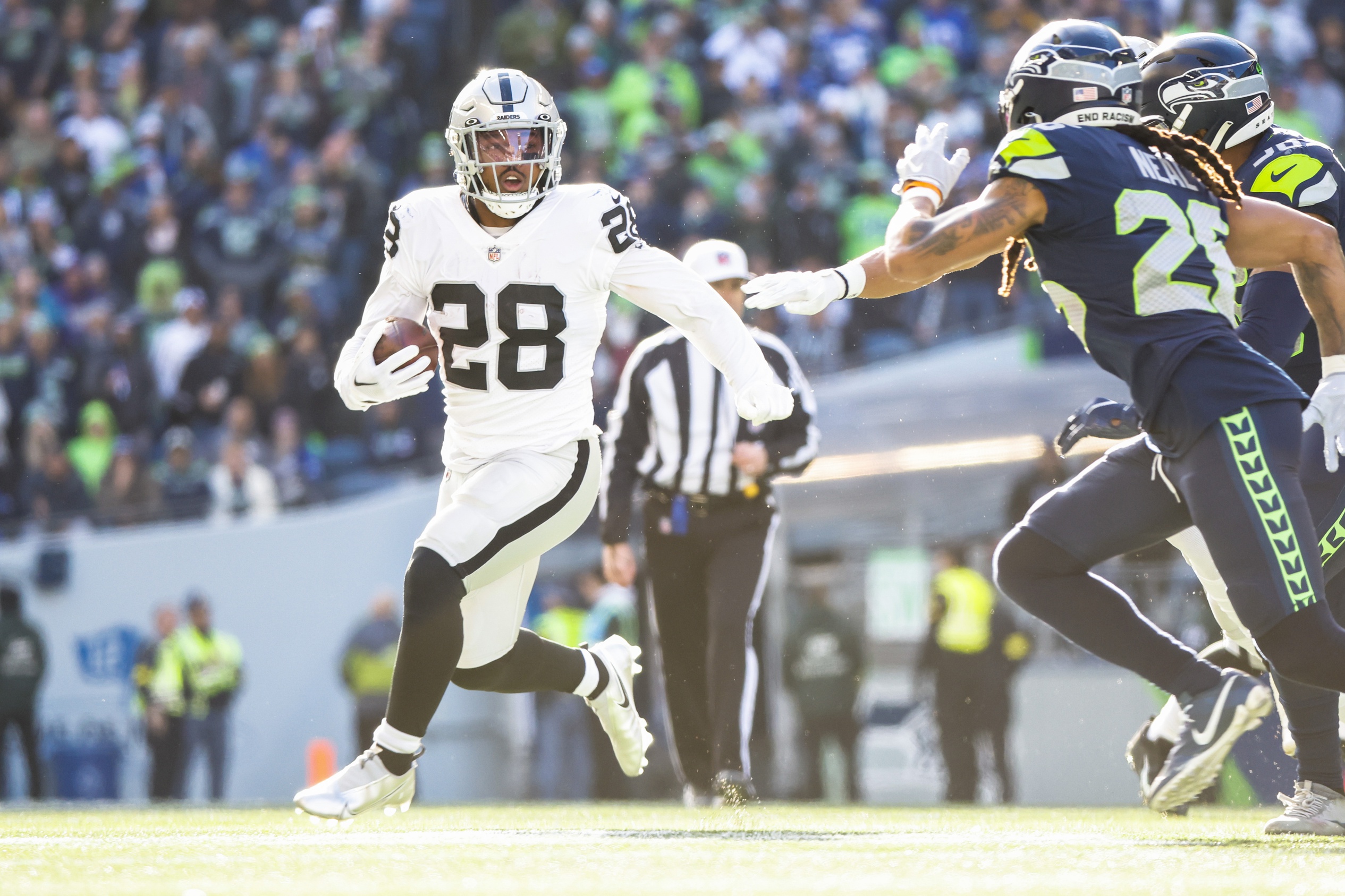 NFL Week 12 Fantasy Football Recap: Seattle Seahawks Vs. Las Vegas ...