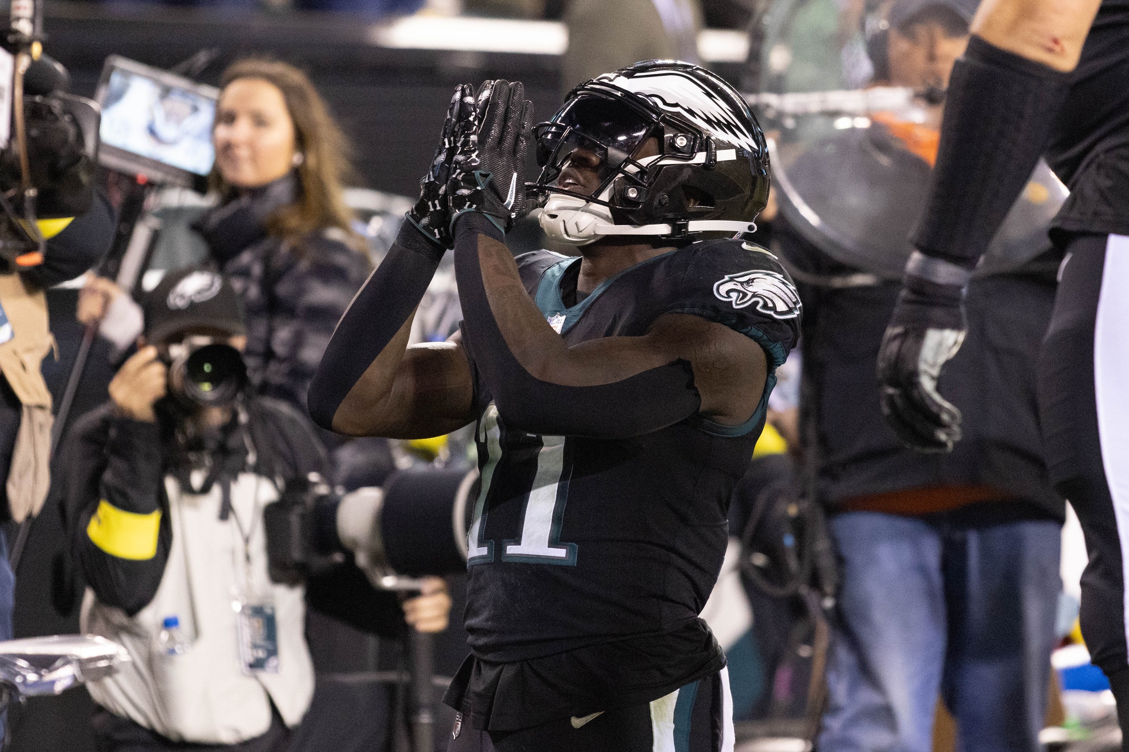 fantasy-football-hermsmeyer-air-yards-buy-low-model-week-13-2022