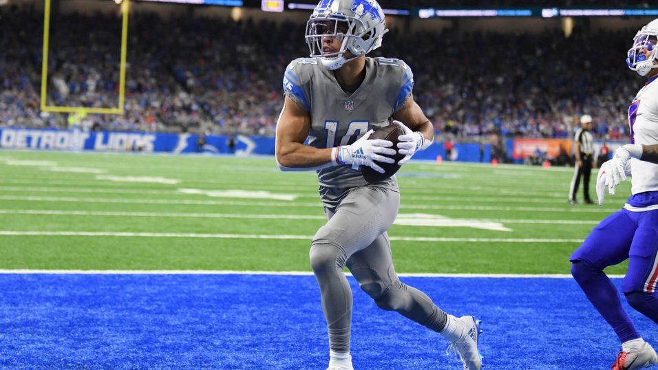 2021 Fantasy Football: Week 13 Start 'Em, Sit 'Em, Picks And Busts