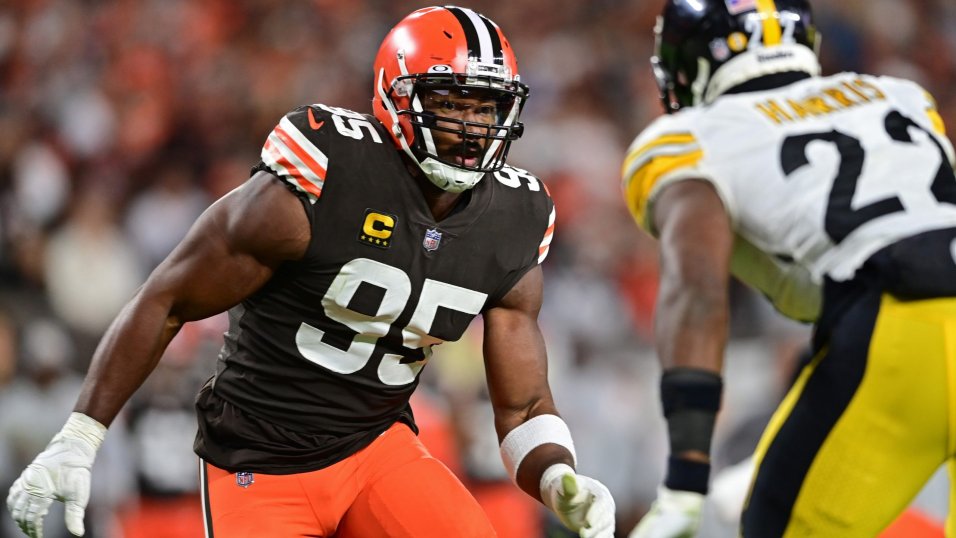 2022 NFL All-Pro Snubs: Myles Garrett, Dexter Lawrence and Bobby Wagner  miss out, NFL News, Rankings and Statistics