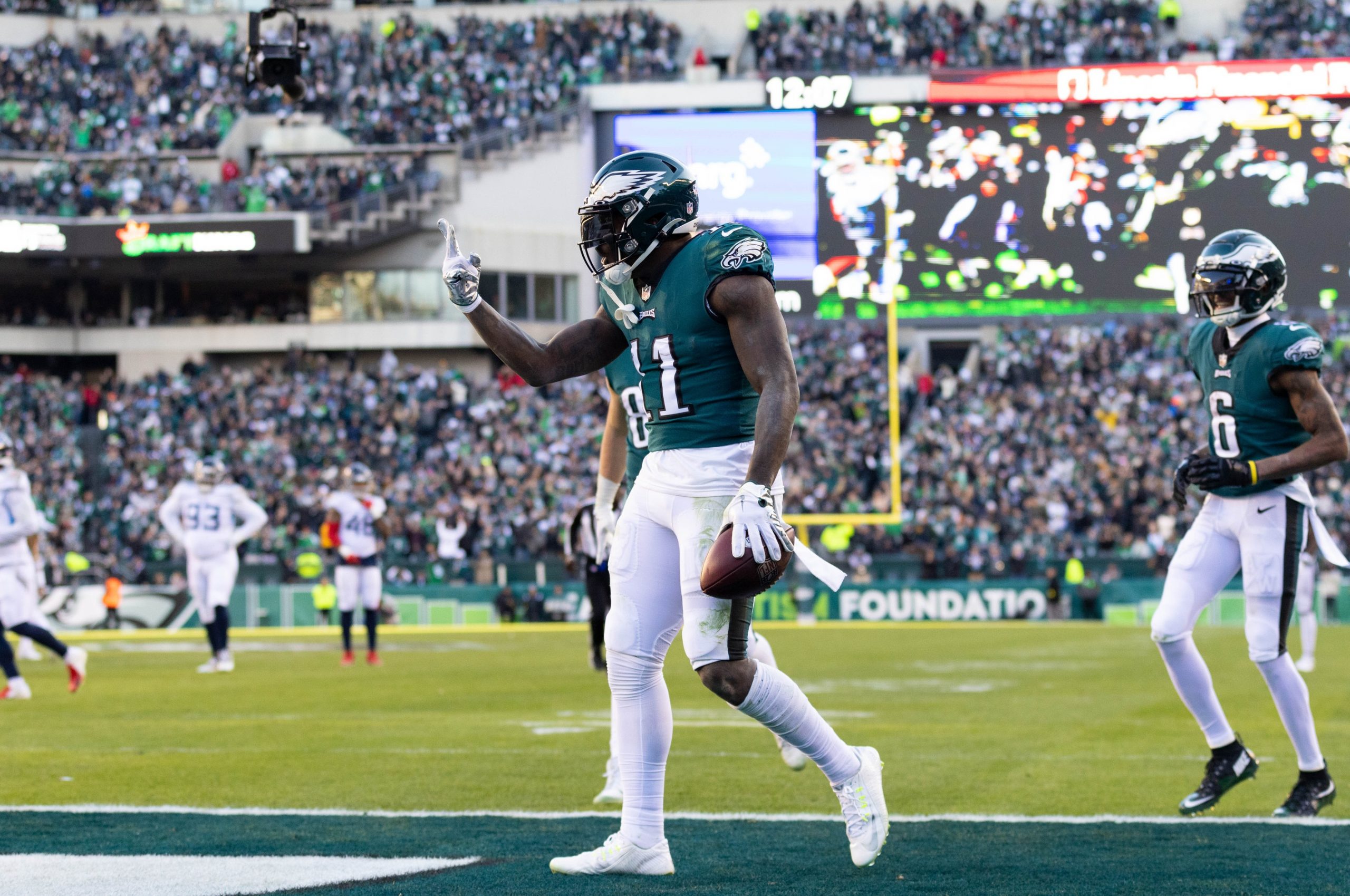 fantasy-football-nfl-week-13-recap-philadelphia-eagles-tennessee-titans-2022