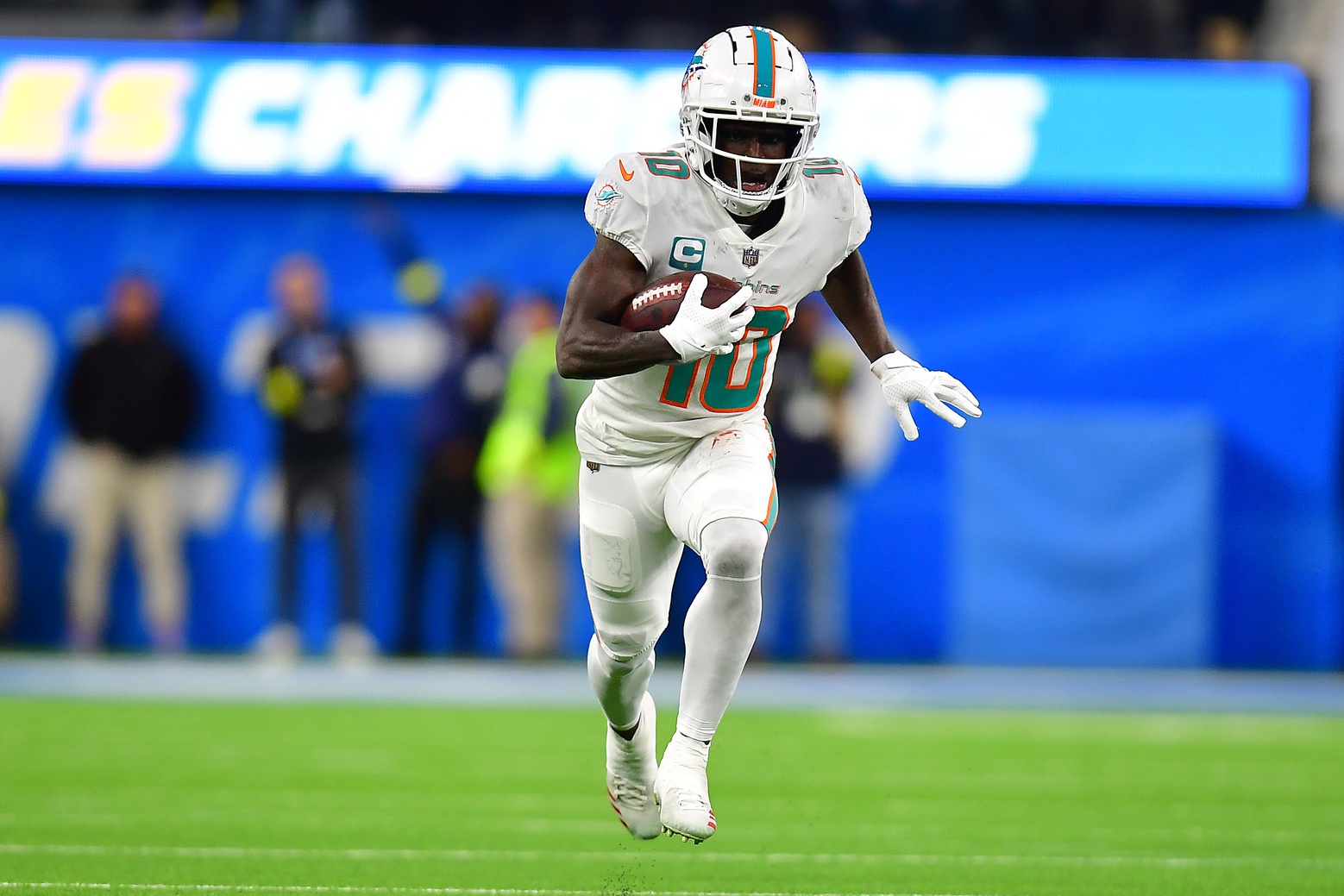 fantasy-football-nfl-week-14-recap-los-angeles-chargers-miami-dolphins-2022