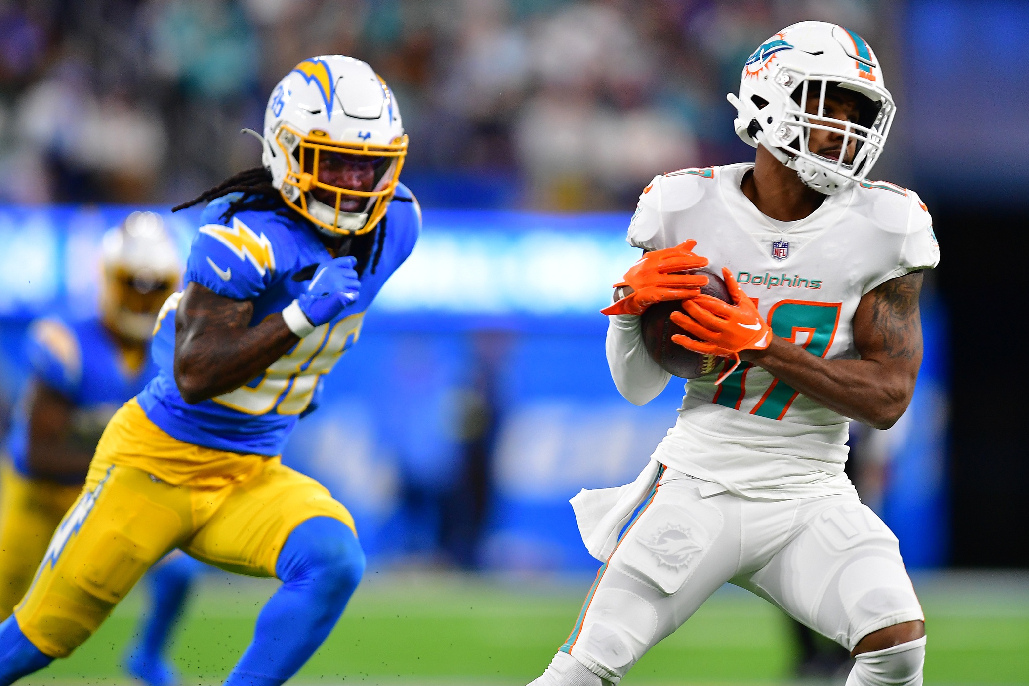 fantasy-football-hermsmeyer-air-yards-buy-low-model-week-15-2022