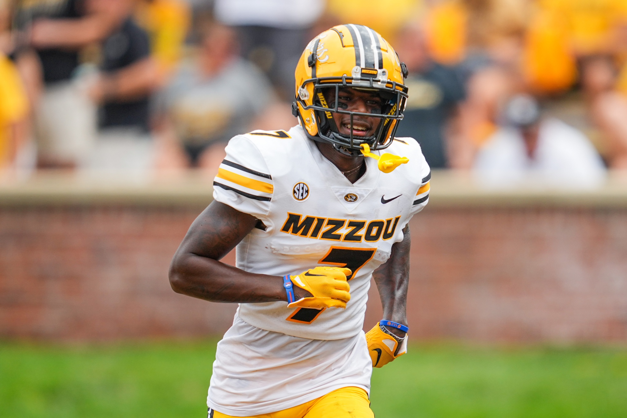 college-football-2022-all-transfer-portal-team-devin-leary-dominic-lovett