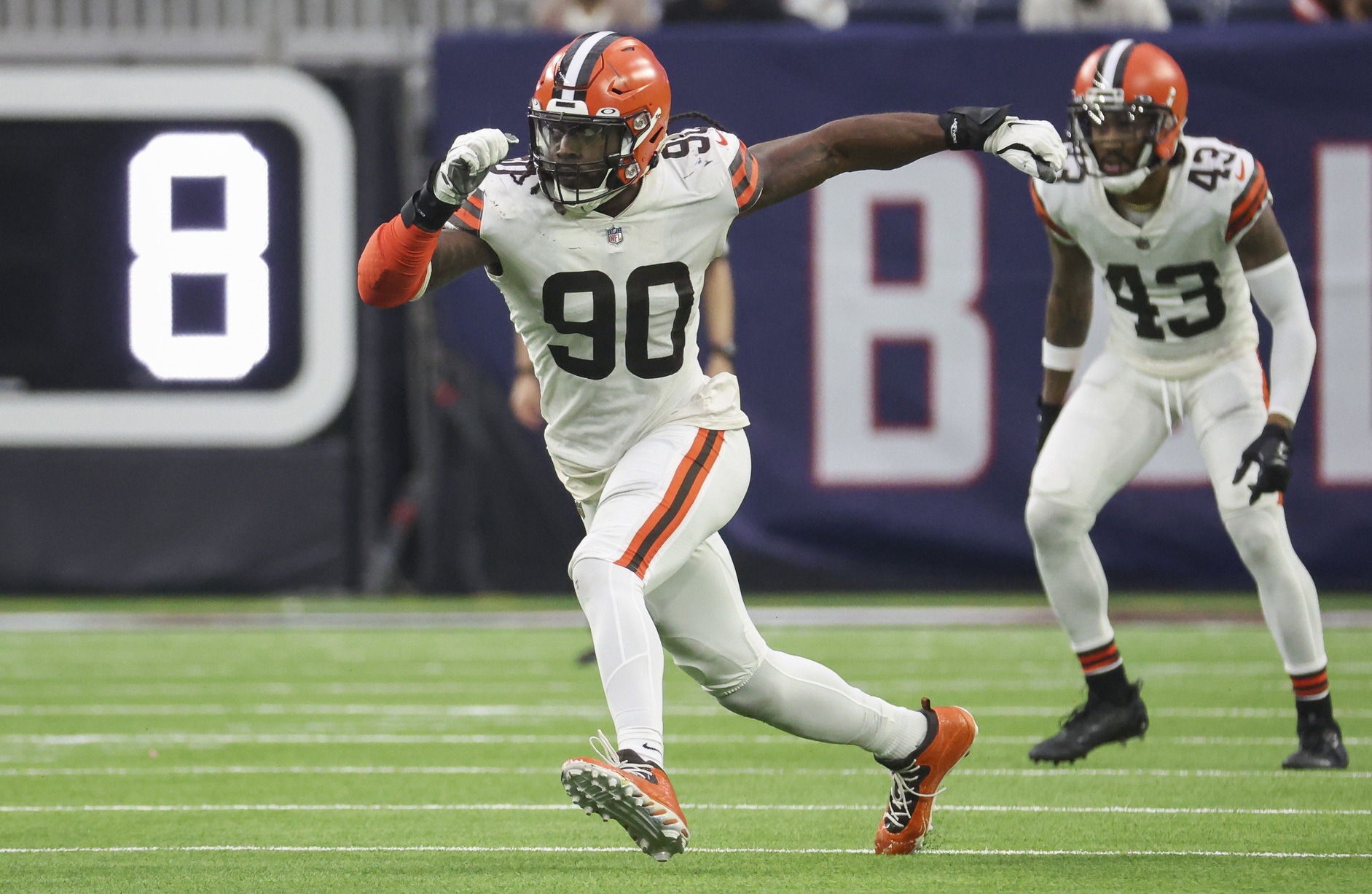 2023 NFL Free Agent Rankings: Edge Defender