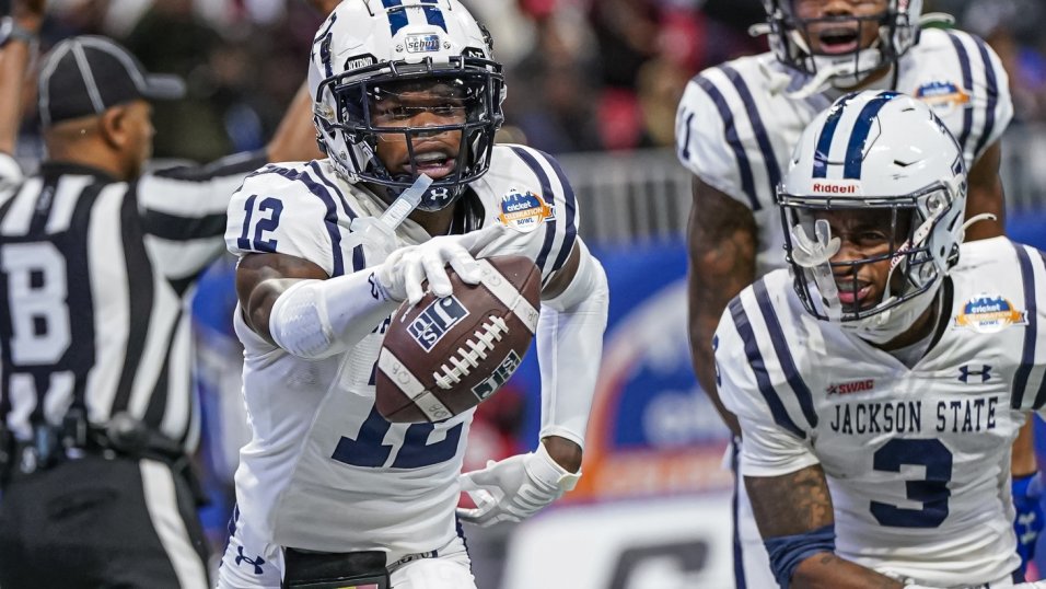 2022 Football Recruiting: The top 22 class of 2022 wide receivers