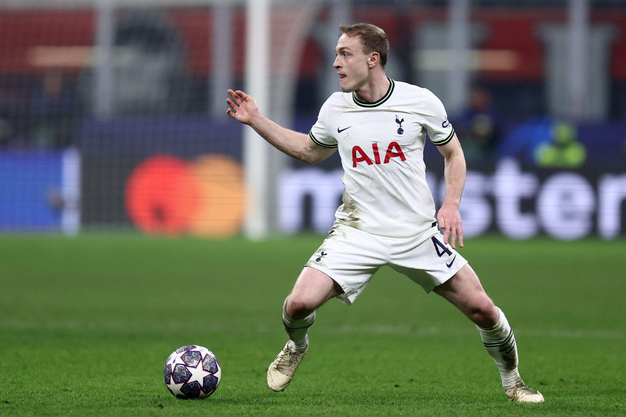 Tottenham Hotspur midfielder Oliver Skipp