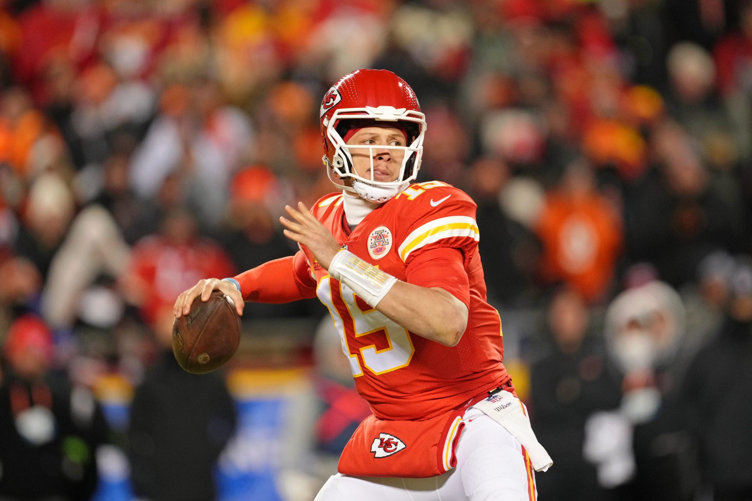 Patrick Mahomes And The Art Of Throwing Short Of The Line To Gain | NFL ...