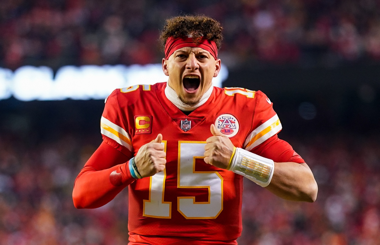 bet-best-qb-props-super-bowl-57-jalen-hurts-patrick-mahomes