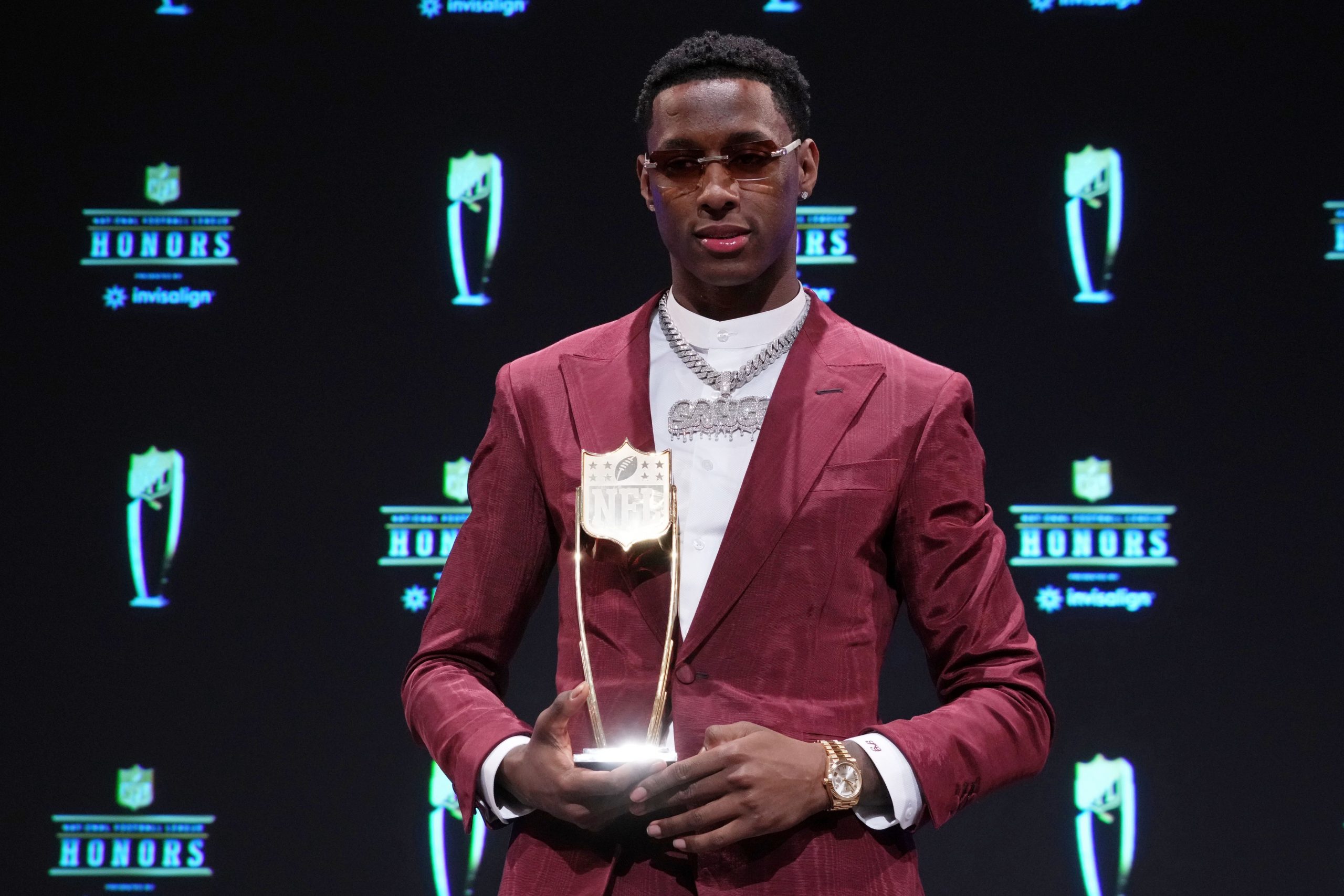 nfl-recap-2022-nfl-award-winners-patrick-mahomes-sauce-gardner-nick-bosa