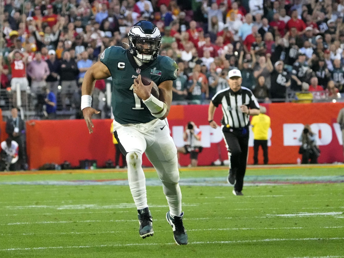 nfl-jalen-hurts-1-bad-and-unlucky-play-away-from-super-bowl-57-glory