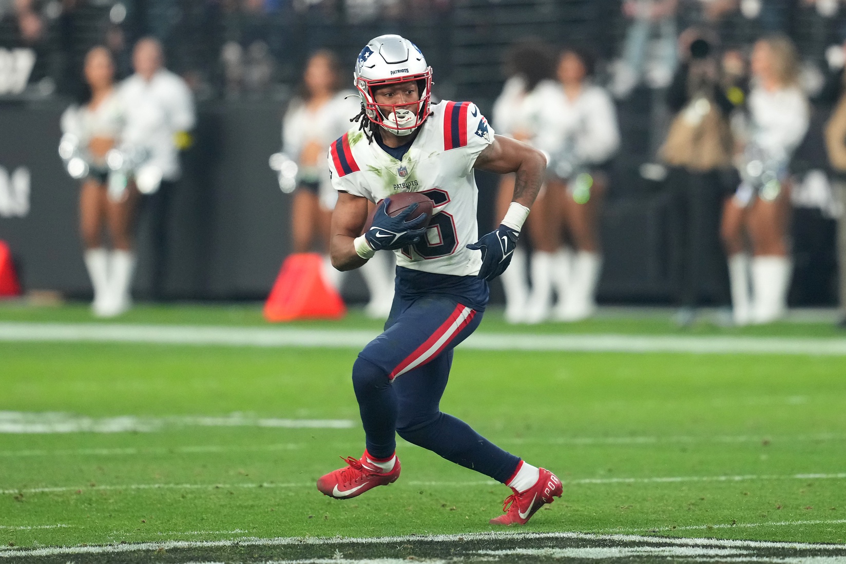 2023 NFL Free Agency: Fantasy football reaction to Jakobi Meyers signing with Las Vegas Raiders