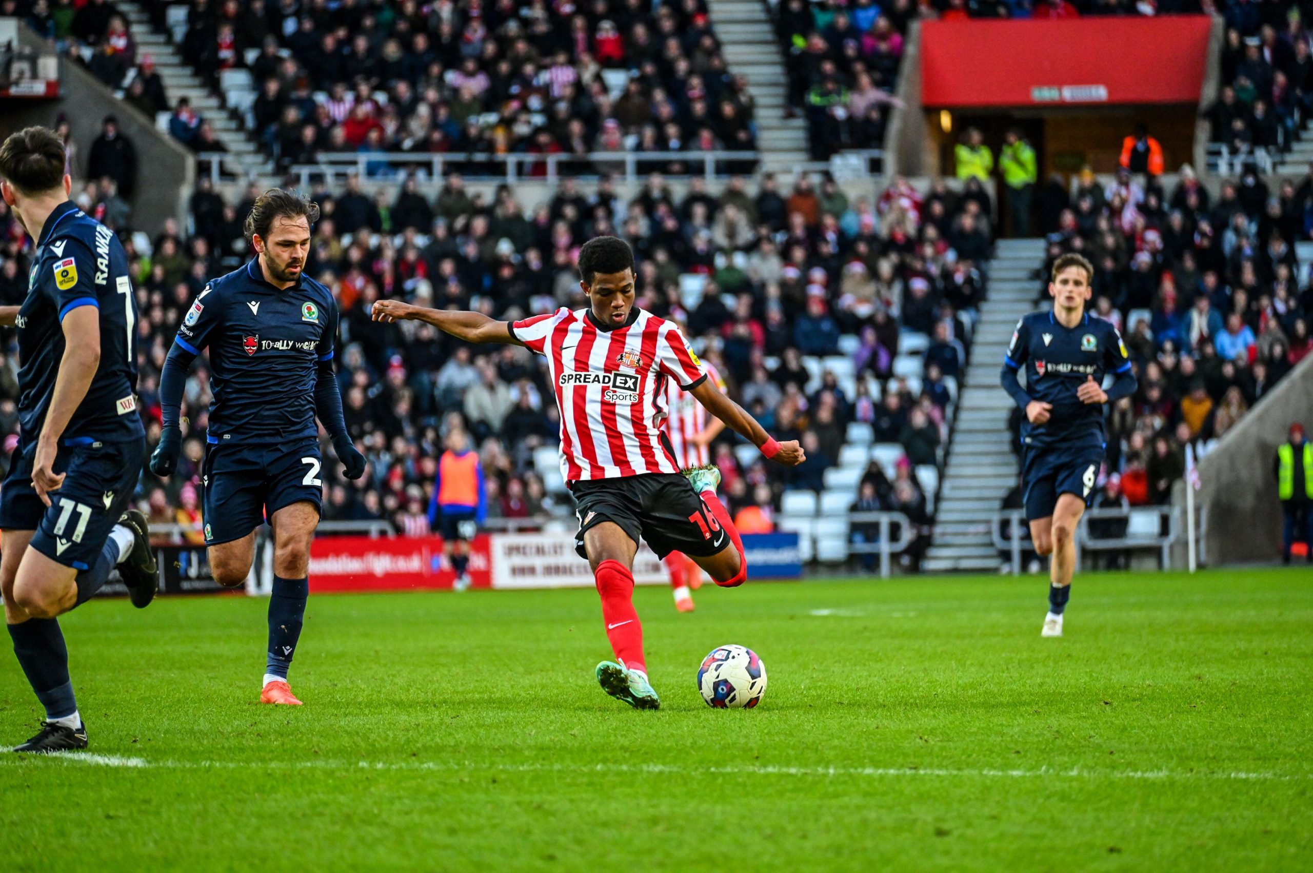 premier-league-amad-diallo-manchester-united-sharpshooter-who-has-been-a-success-for-sunderland