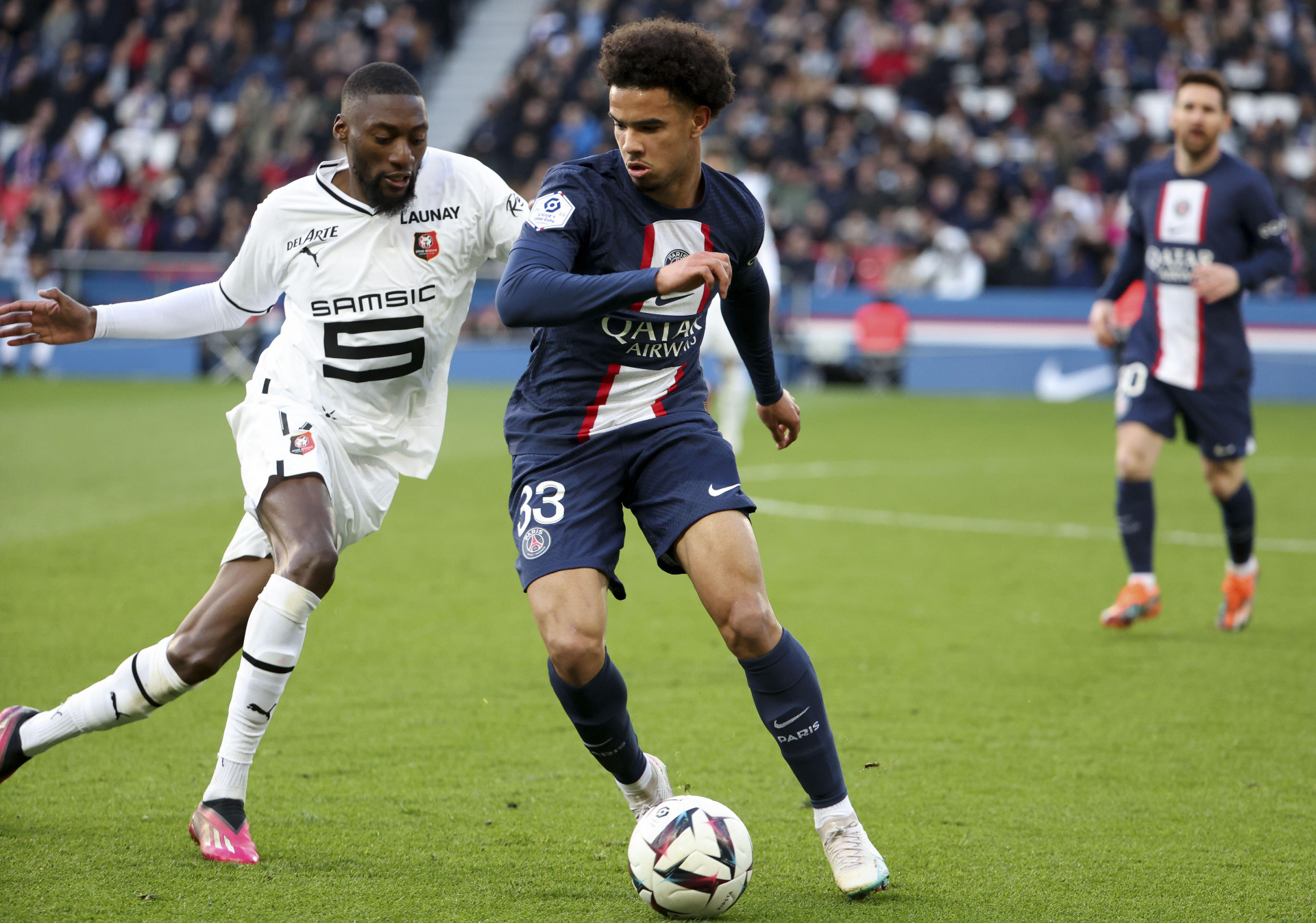 ligue-1-warren-zaire-emery-wonderkid-in-the-first-team-with-psg-stars