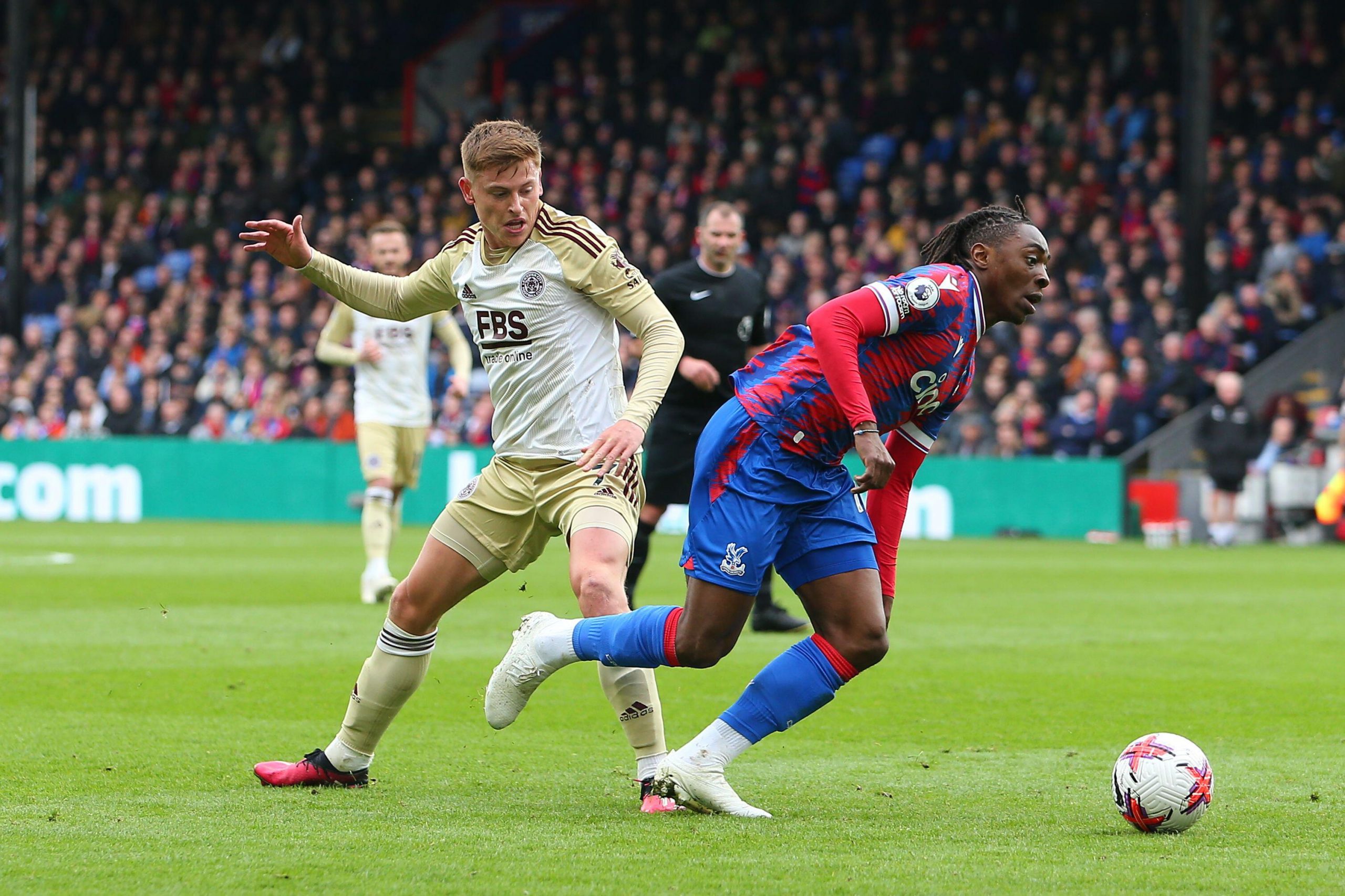 premier-league-eberechi-eze-a-new-role-at-crystal-palace-under-roy-hodgson