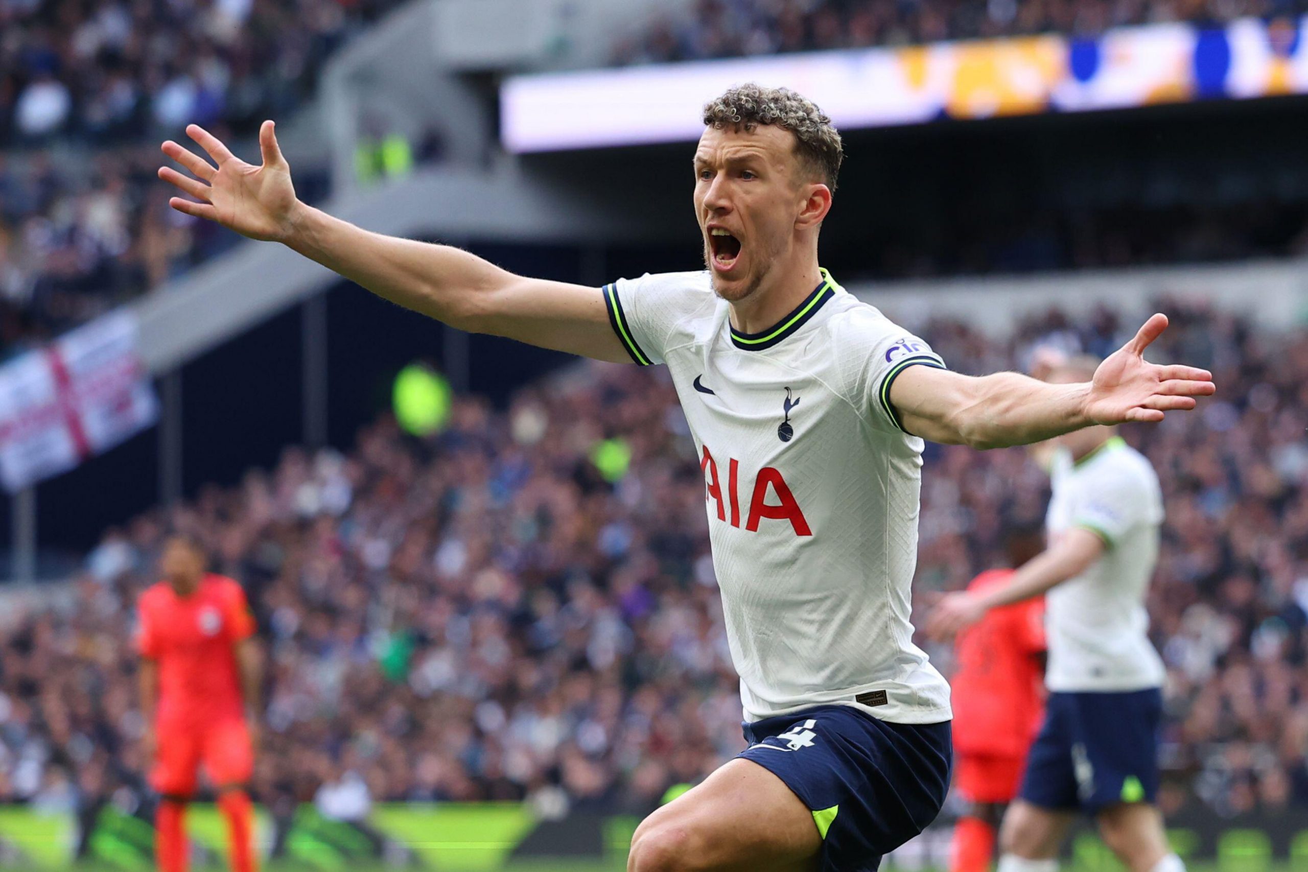 premier-league-5-talking-points-kieran-trippier-ivan-perisic-go-head-to-head