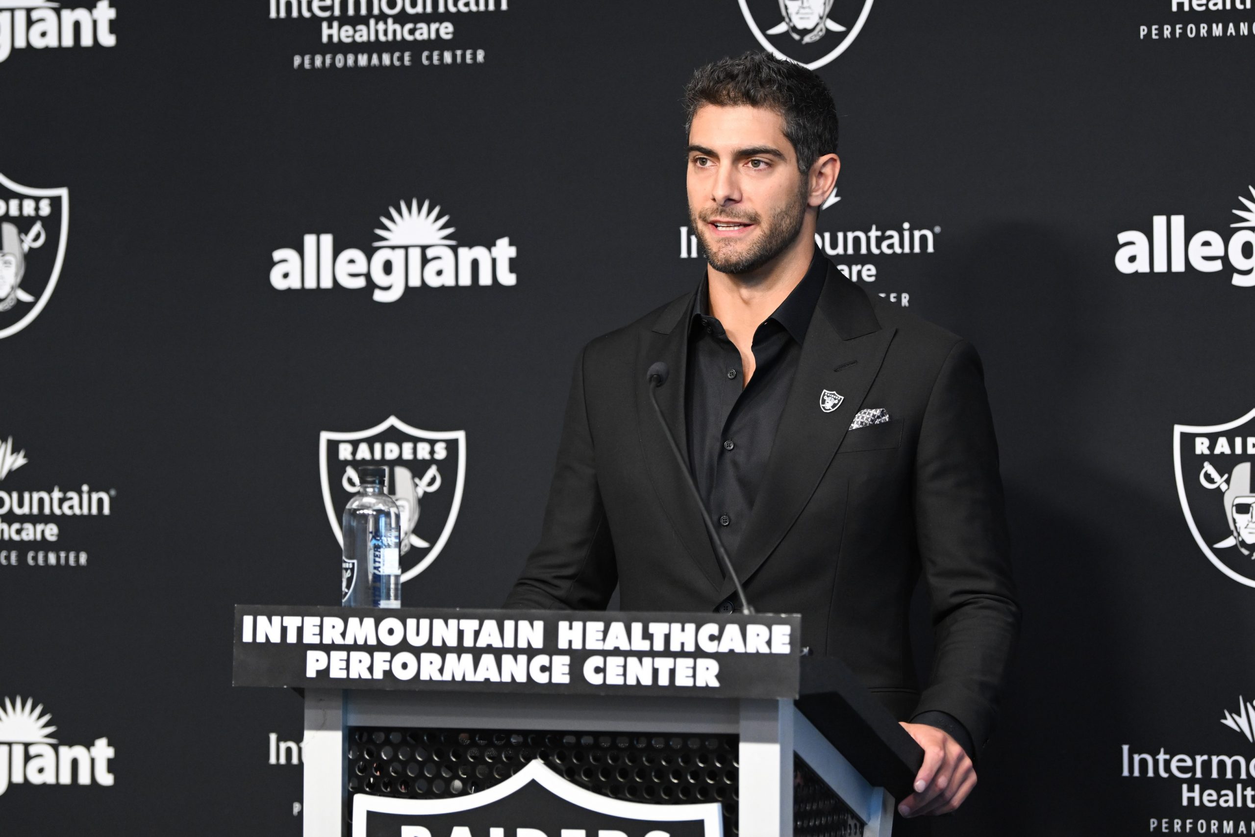 nfl-why-jimmy-garoppolo-is-a-better-fit-with-josh-mcdaniels-and-the-las-vegas-raiders-than-derek-carr