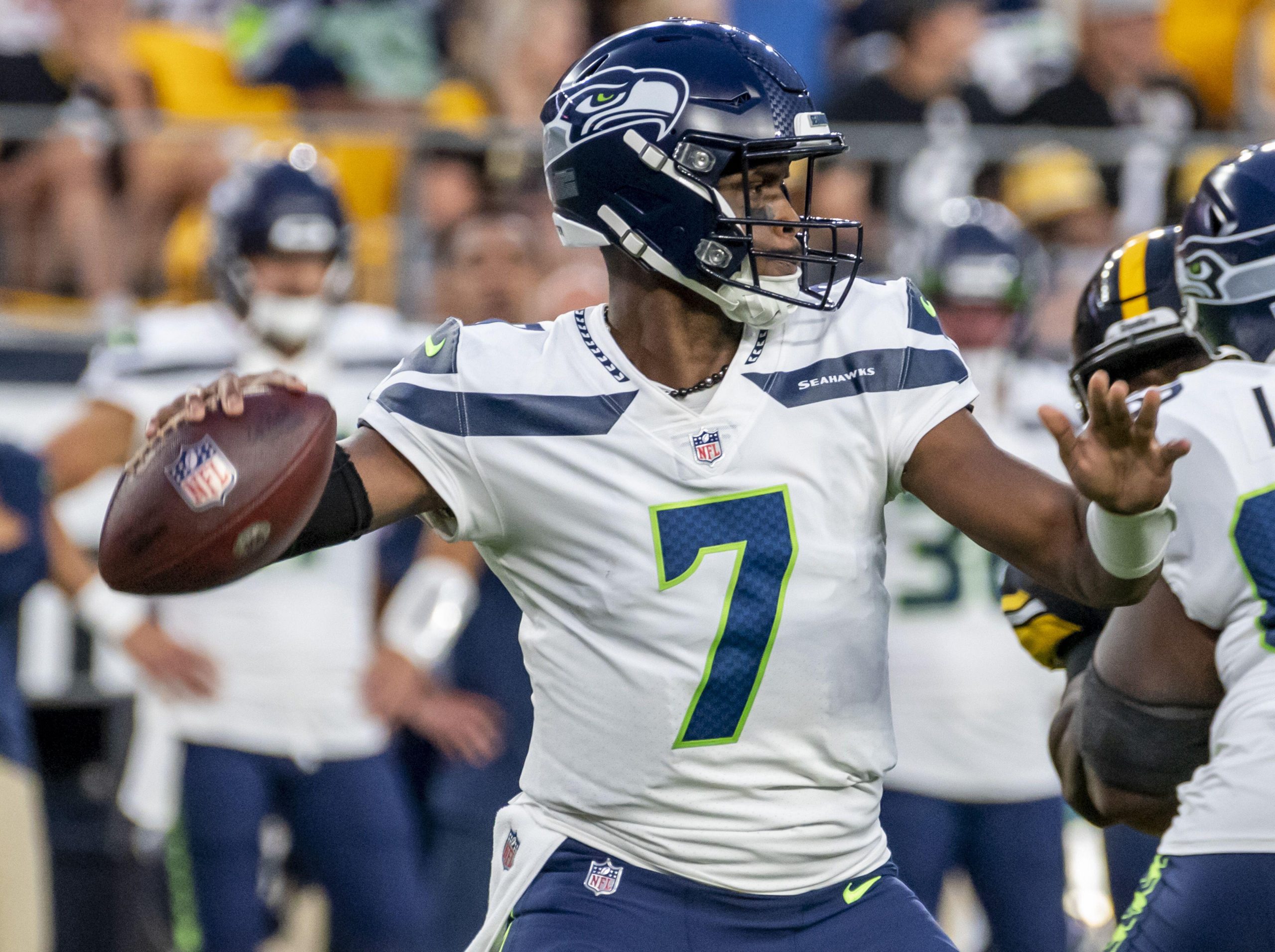 fantasy-football-nfl-week-16-dfs-cheat-sheet-5-recommended-plays-for-all-contests