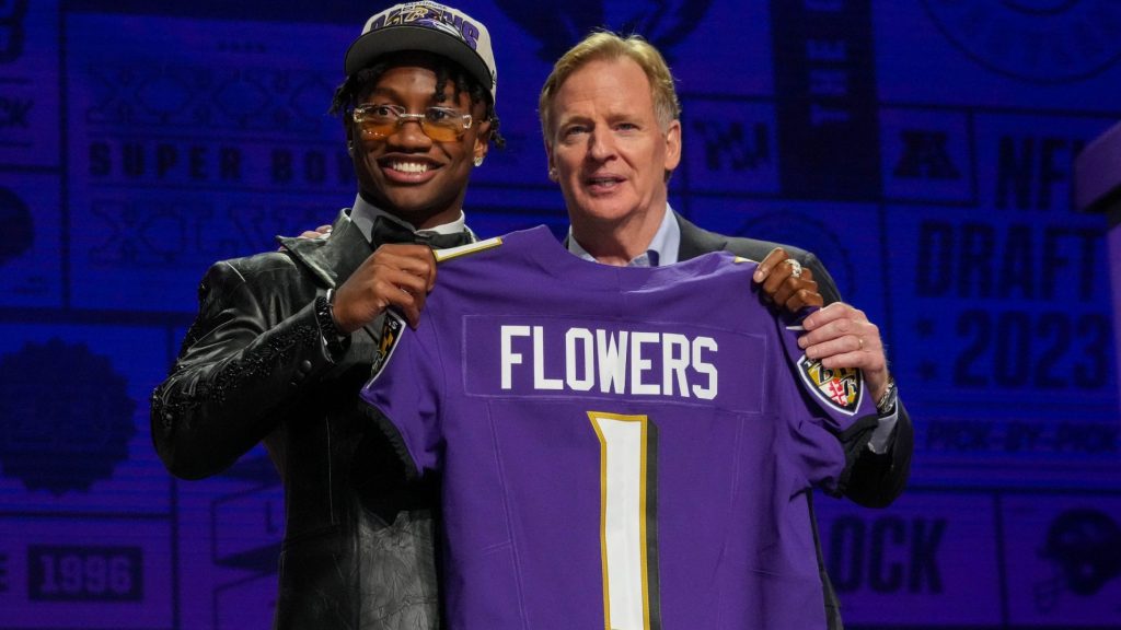 Ravens 2023 draft: Baltimore picks EDGE Tavius Robinson with No