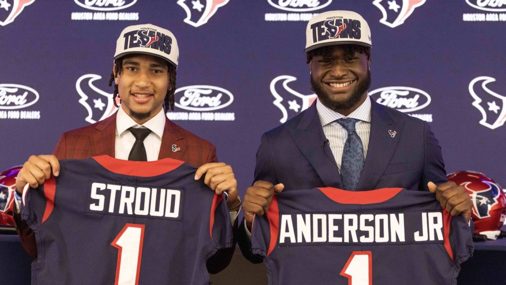 Press conference + LIVE coverage ahead of Texans Draft Day 2