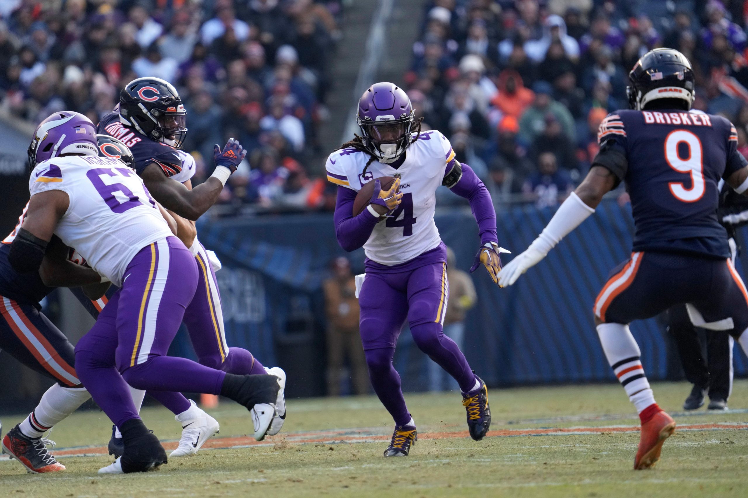 nfl-one-trade-free-agent-signing-extension-all-32-nfl-teams-before-2023-training-camp