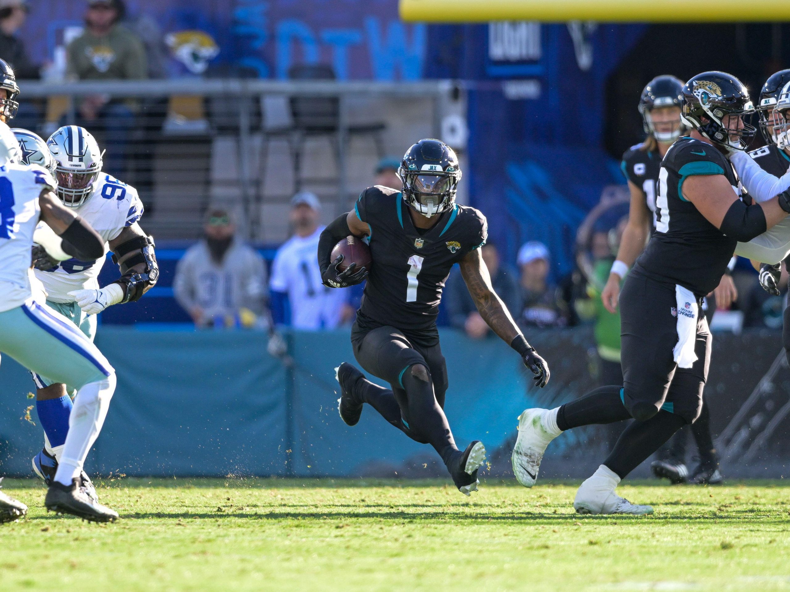 fantasy-football-running-backs-fade-adp-2023