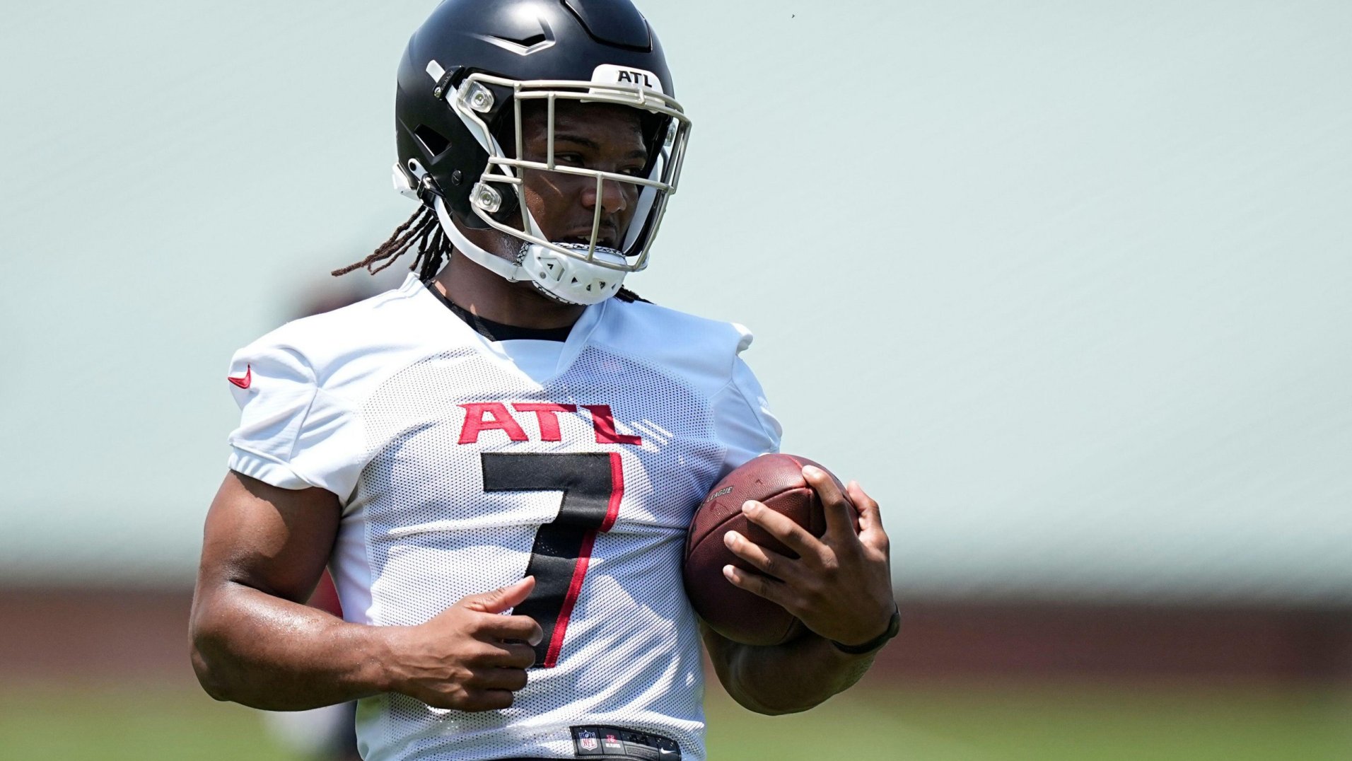 fantasy-football-league-winning-running-backs-for-2023