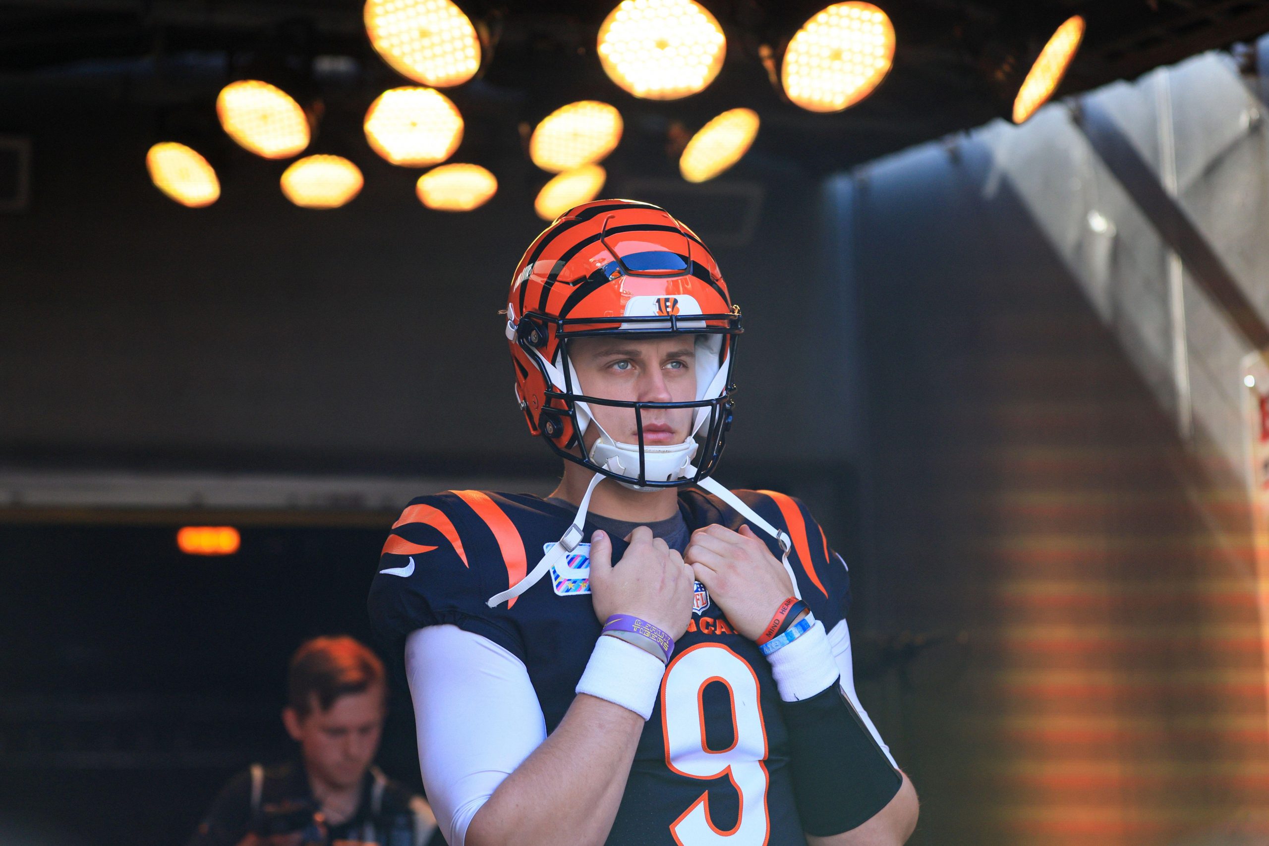 nfl-top-10-quarterbacks-clean-pocket-passing-grade-joe-burrow-patrick-mahomes-jalen-hurts