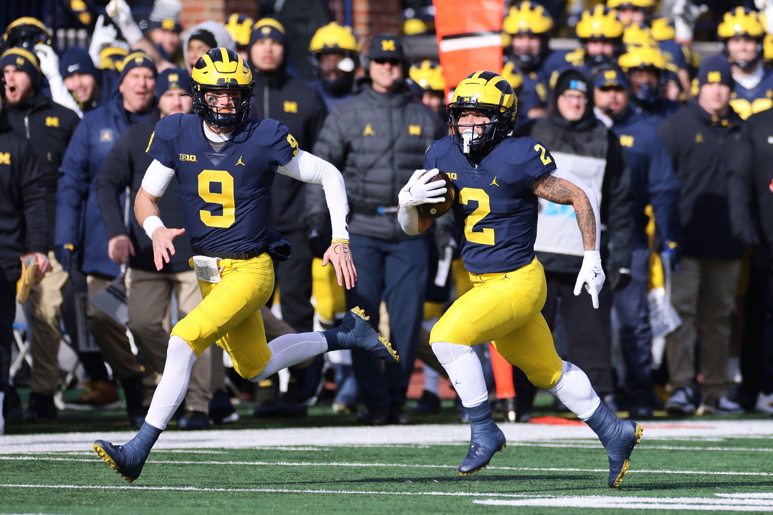 college-football-2023-preseason-all-big-ten-team-michigans-j-j-mccarthy-blake-forum-make-the-first-team