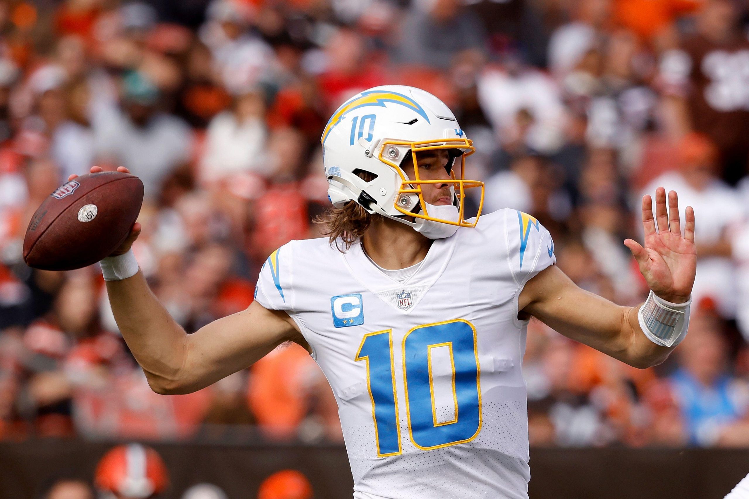 nfl-justin-herbert-los-angeles-chargers-contract-extension-analysis