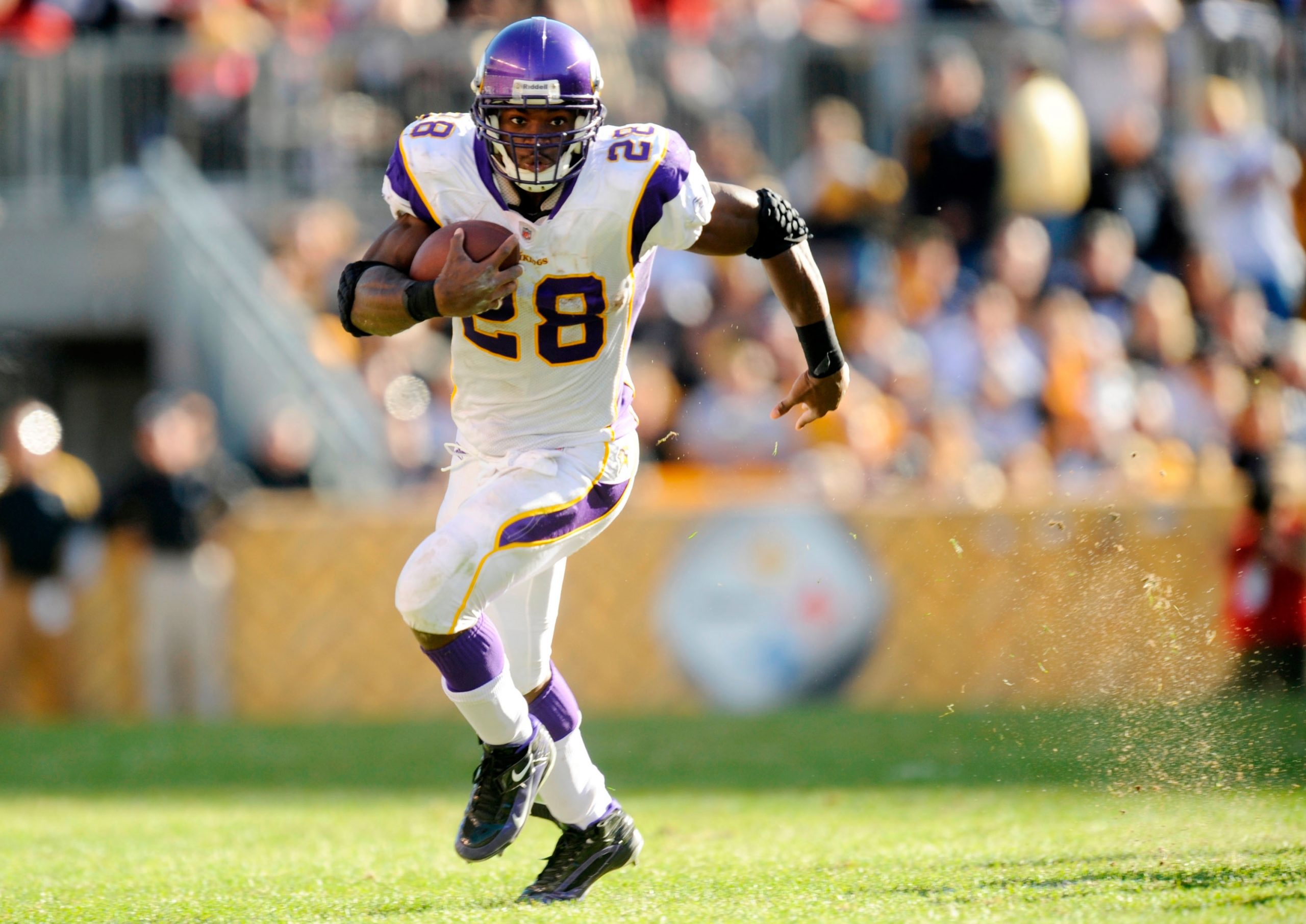 nfl-pff-record-book-running-back-signature-stats