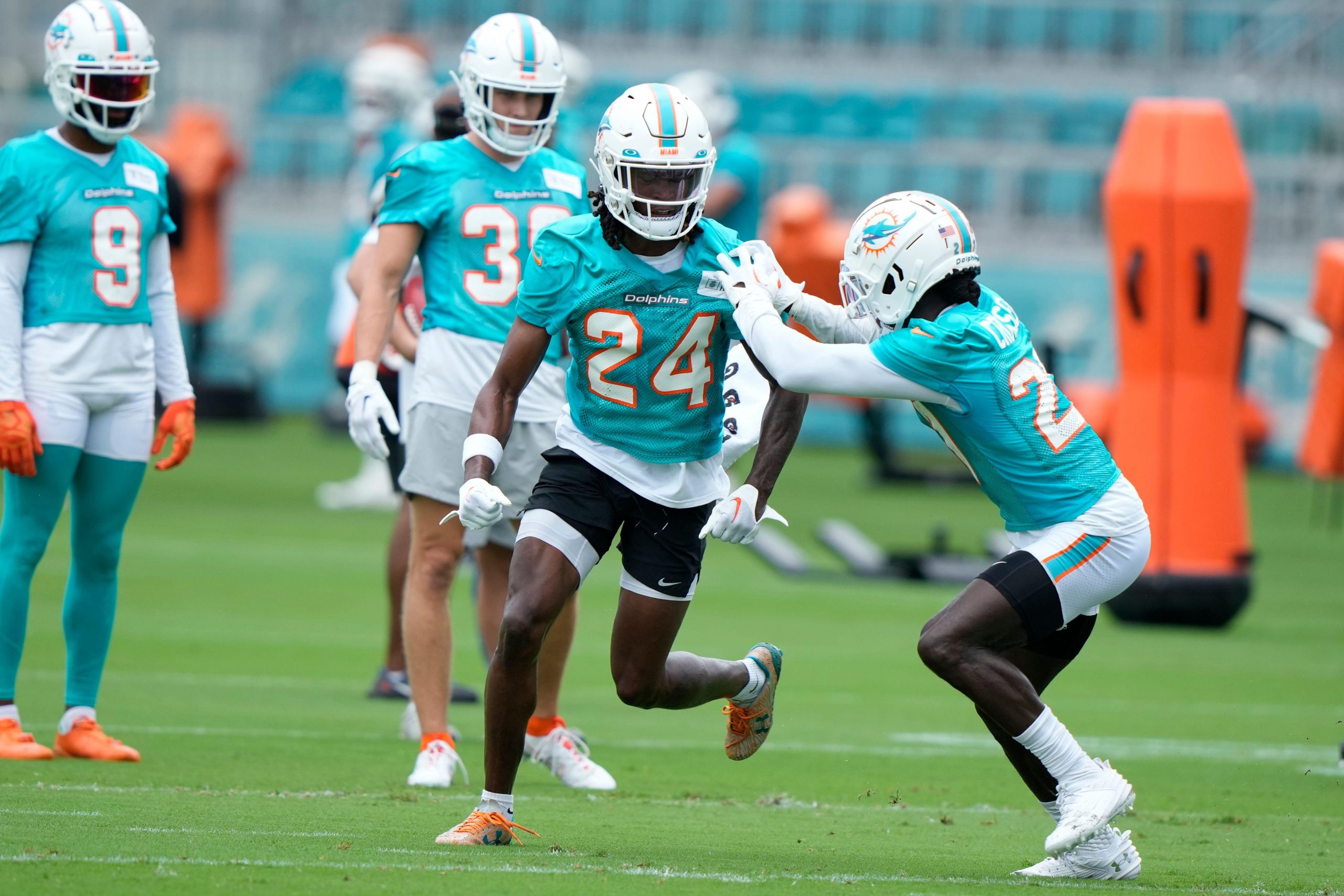 nfl-miami-dolphins-training-camp-roundup-7-31-david-long-early-impact-jalen-ramsey-injury-update